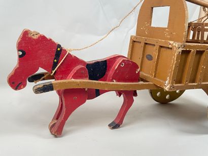Polychrome wooden carriage.
40 x 80 x 27...