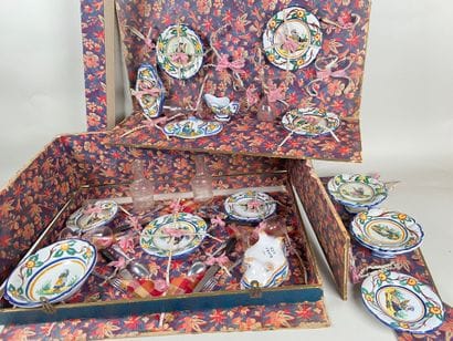 HOUSEHOLD SERVICE. 
Doll's dinette in earthenware...