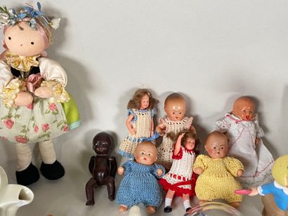 Very large lot of accessories and mismatched...