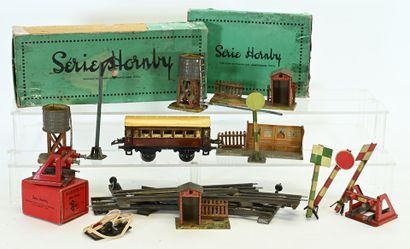 HORNBY and miscellaneous scale 0, set of...