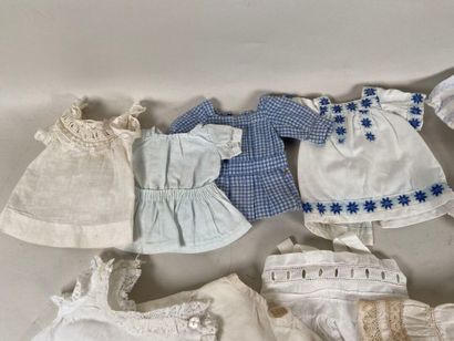 Set of doll clothes 
(small dresses 12 cm,...