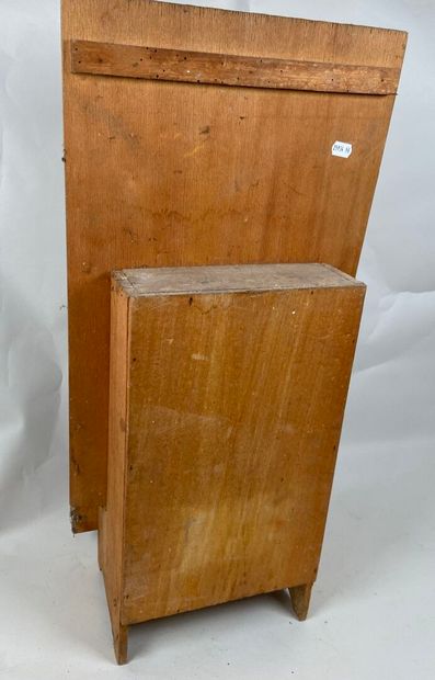 Old wooden throwing game, covered with polychrome...
