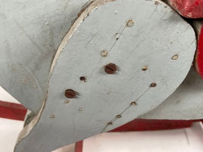 Polychrome wooden rocking horse.
61 x 98...