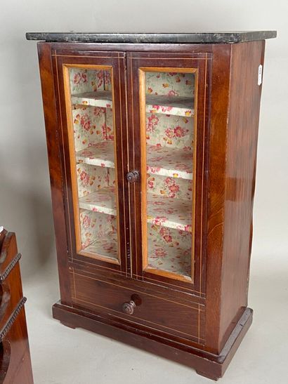 Set of furniture including mahogany credenza...