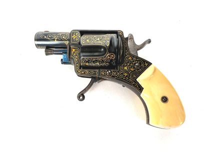 France, fin XIXème.
Exceptionnel petit revolver...