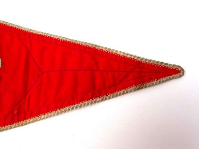 Germany, 2nd GM.
Small D.A.F. vehicle pennant.
Triangular...