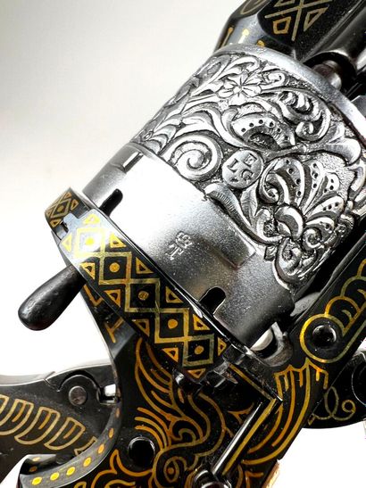 Belgique, milieu XIXème.
Exceptionnel revolver...