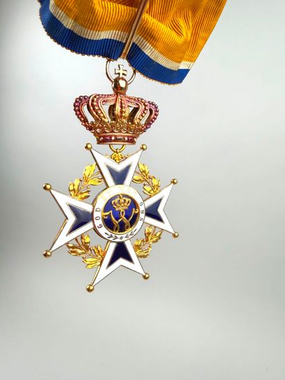 France, IIIe République (1870-1940).
Ensemble...