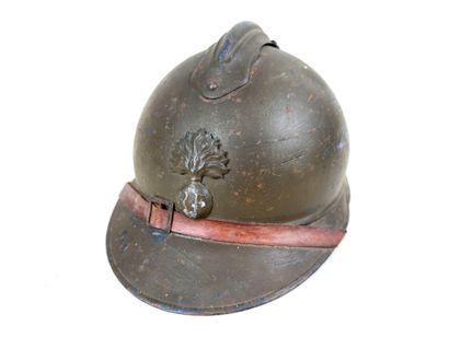 France, Campagne de France 40.
Casque modèle...