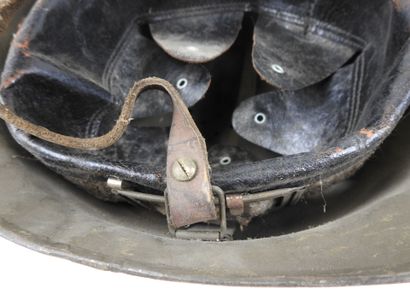 France, Campagne de France 40.
Casque modèle...