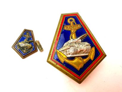 France, 2e GM et après.
Lot d'insignes régimentaires.
-...