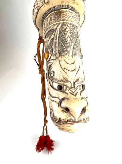 Japon, période Meiji (1868-1912).
Tentô d'apparat...