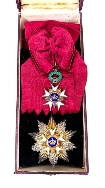 France, IIIe République (1870-1940).
Ensemble...