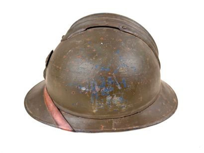 France, Campagne de France 40.
Casque modèle...