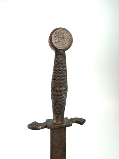 France, XXème.
Dague de style médiéval.
En...