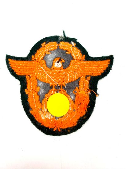 Allemagne, 2ème GM.
Lot d'insignes.
- Aigle...
