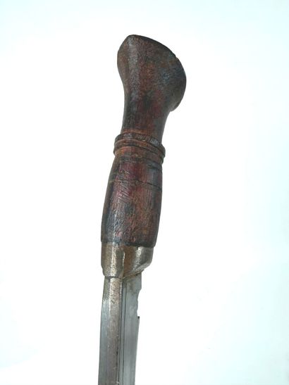 Inde, XXe.
Poignard traditionnel « Kukri...