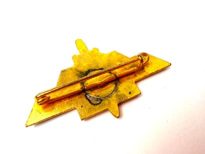 France, 2e GM et après.
Lot d'insignes régimentaires.
-...
