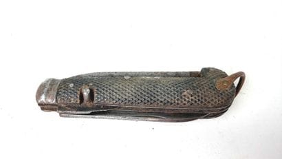 Grande-Bretagne, 1ère GM.
Couteau de poche...