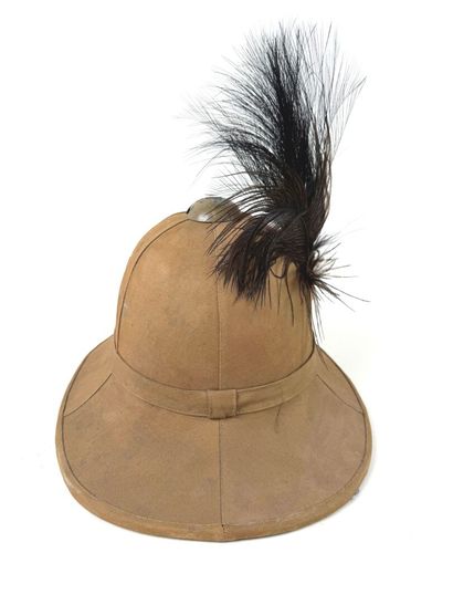 Italie, 2ème GM.
Casque tropical réglementaire...