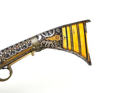 Maroc, 2nde moitié XIXème.
Long fusil MOUKALA.
Toutes...