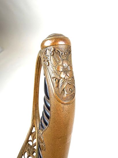 Japon, 2ème GM.
Sabre d'officier d'infanterie...
