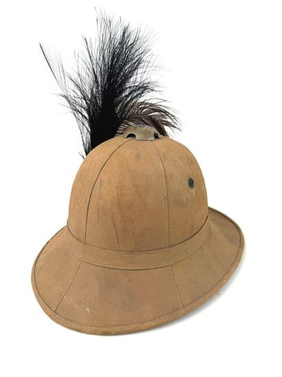 Italie, 2ème GM.
Casque tropical réglementaire...