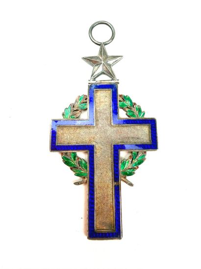 France, IIIème République (1870-1940).
Croix...