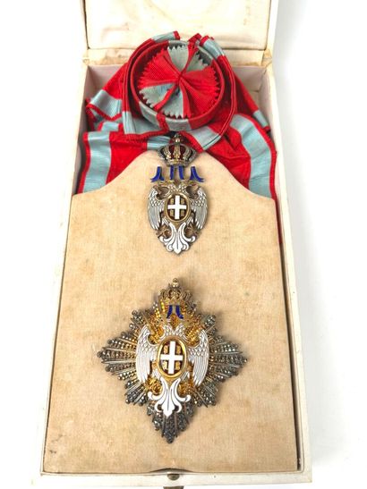 France, IIIe République (1870-1940).
Ensemble...