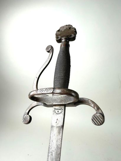 France, XXème.
Rapière de style XVIIème.
En...
