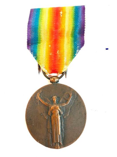 France, 1ère GM.
Lot de sept médailles Militaires,...