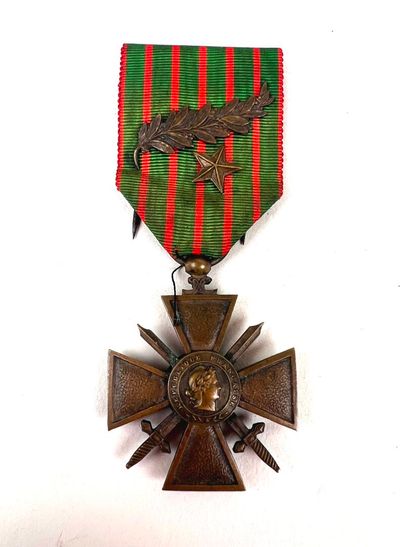 France, 1ère et 2ème GM.
Ensemble de 9 croix...