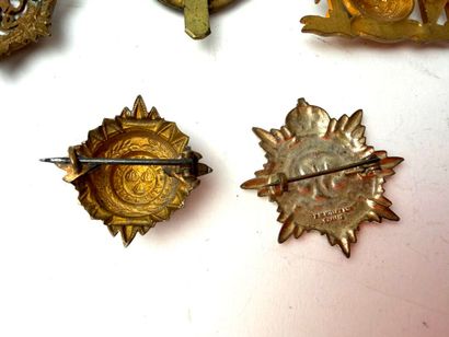 Great Britain, 2nd GM.
Lot of caps, badges...