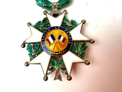 France, IIIème République (1870-1940).
Ordre...
