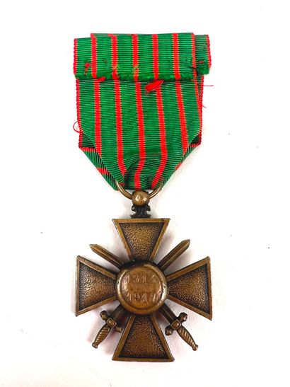 France, 1ère et 2ème GM.
Ensemble de 9 croix...
