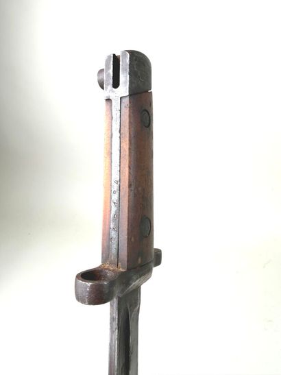 Italie, XXème.
Baïonnette modèle 1938 Carcano....