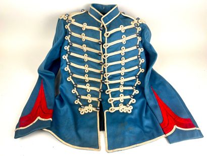 France, IIIe République (1870-1940).
Dolman...