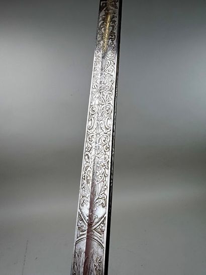 Royaume du Wurttemberg, 1ère GM.
Beau sabre...
