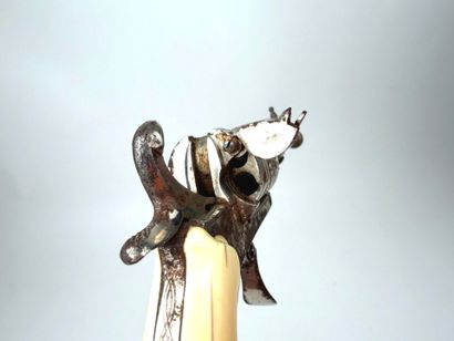 Belgique, fin XIXème.
Petit revolver de poche...