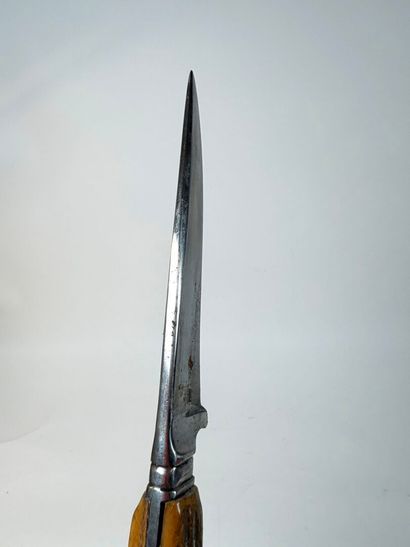 Allemagne, 1ère GM.
Couteau de chasse ou...