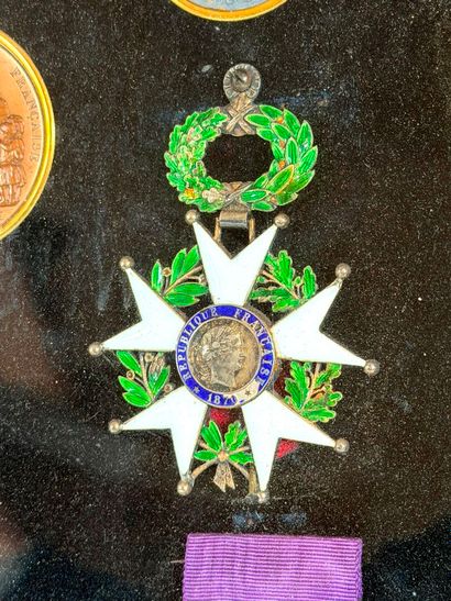 France, IIIème République (1870-1940).
Bel...