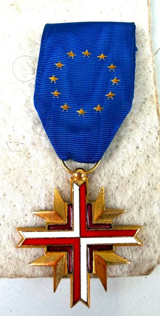 France, XXème.
Lot de dix décorations civiles...