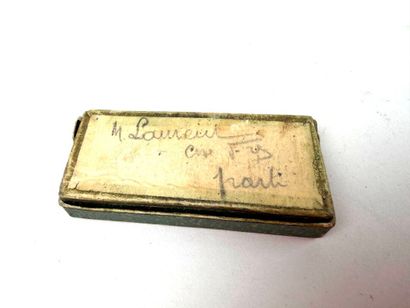 France, IIIe République (1870-1940).
Ensemble...