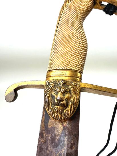 Grande-Bretagne, début XIXème.
Sabre d'officier...