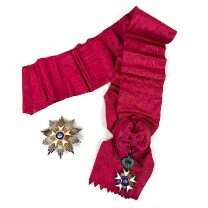France, IIIe République (1870-1940).
Ensemble...