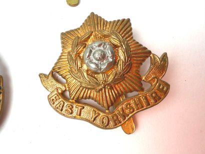 Great Britain, 2nd GM.
Lot of caps, badges...
