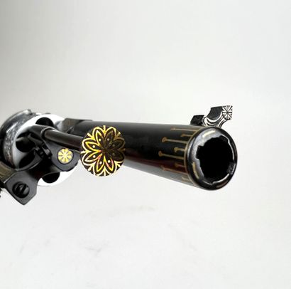 Belgique, milieu XIXème.
Exceptionnel revolver...