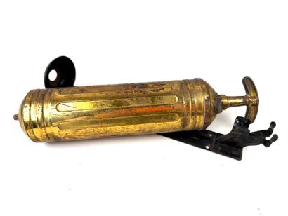 United States, 2nd GM.
Pyrene fire extinguisher...