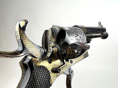 Belgique, milieu XIXème.
Exceptionnel revolver...