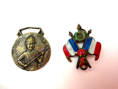 France, XXème.
- Brevet de chef de section...